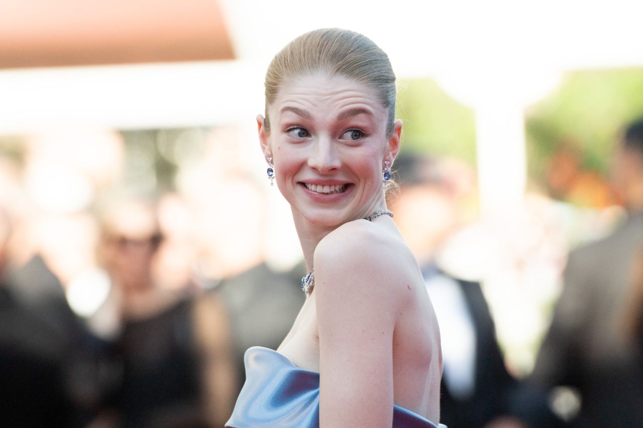 HUNTER SCHAFER AT KINDS OF KINDNESS PREMIERE 2024 CANNES FILM FESTIVAL3